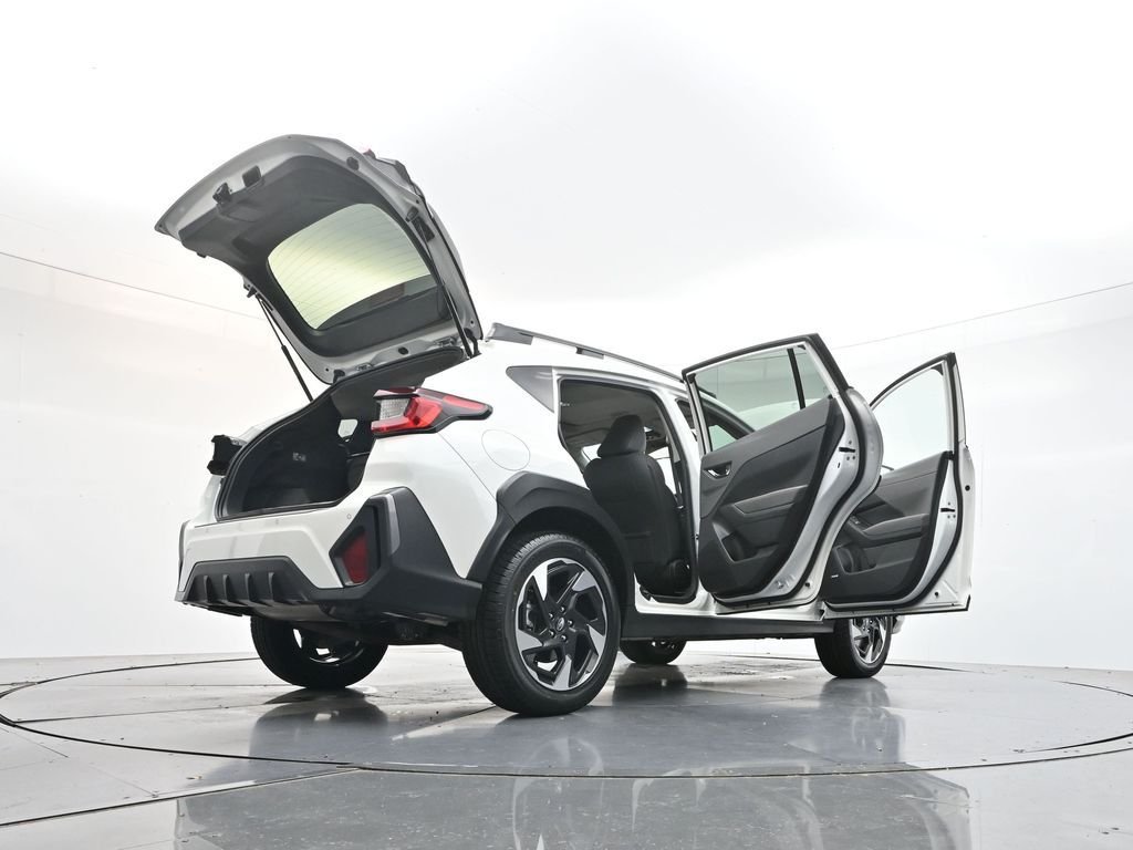 Used 2025 Crystal White Pearl Subaru Limited image 43