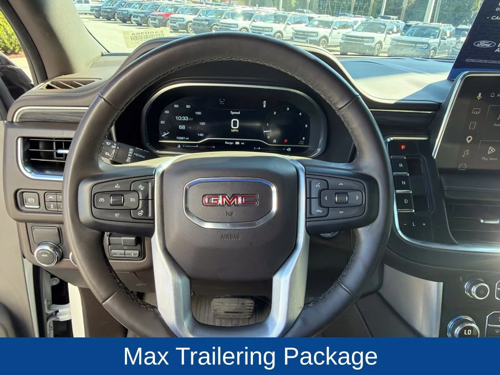 Used 2023 White GMC SLT image 20