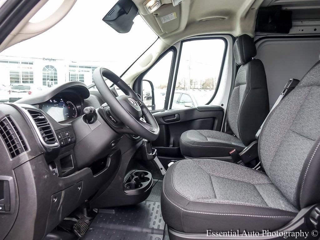 2024 RAM PROMASTER 2500 - Image 8