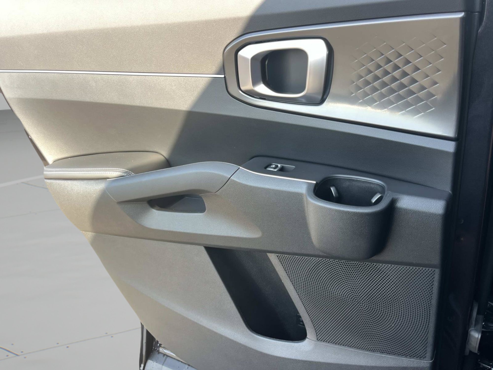 New 2026 Panthera Metal Kia LX image 17