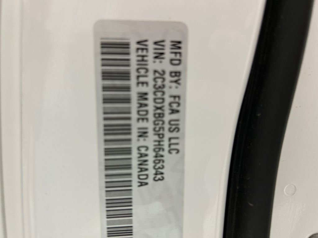 Used 2023 White Dodge SXT image 20