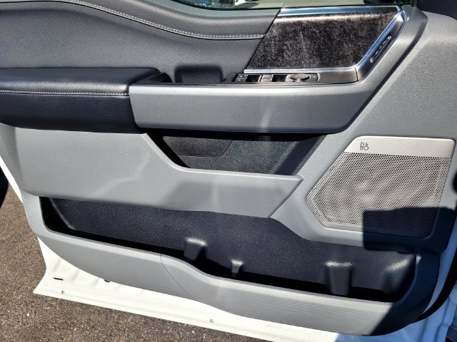 Used 2024 White Ford Flash image 14