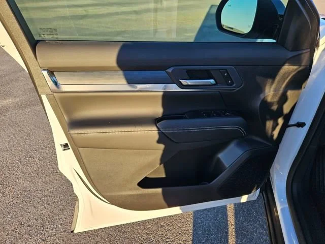 New 2026 Summit White GMC Elevation image 10