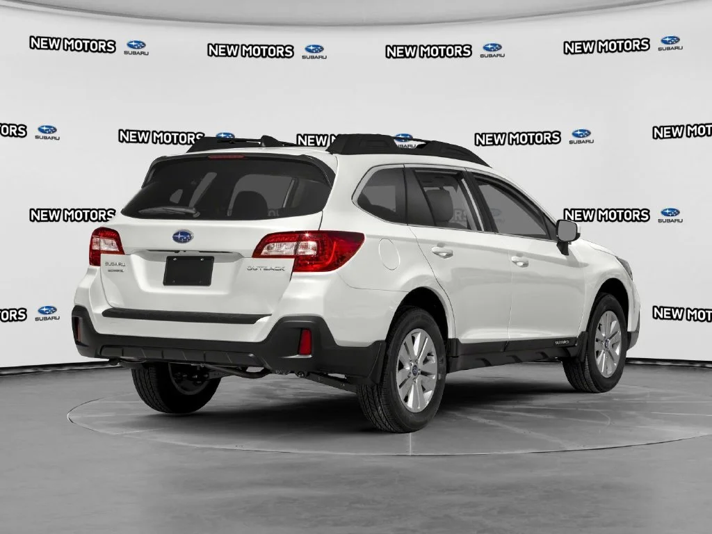 Used 2019 Crystal White Pearl Subaru 2.5i Premium image 2