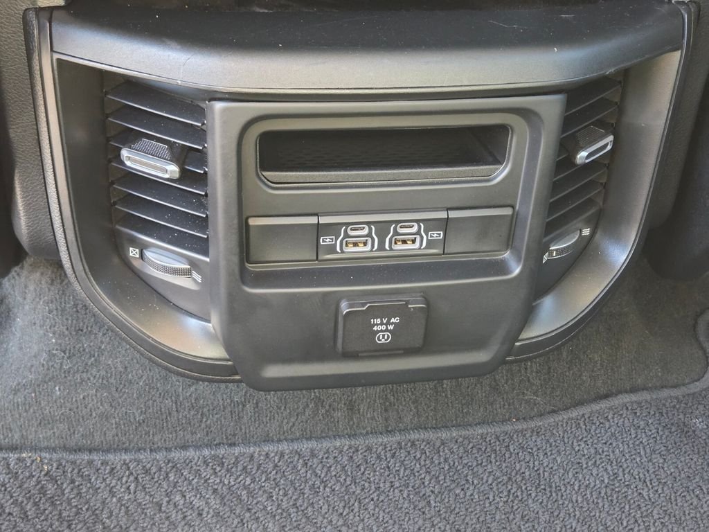 Used 2022 Silver Ram Laramie image 15
