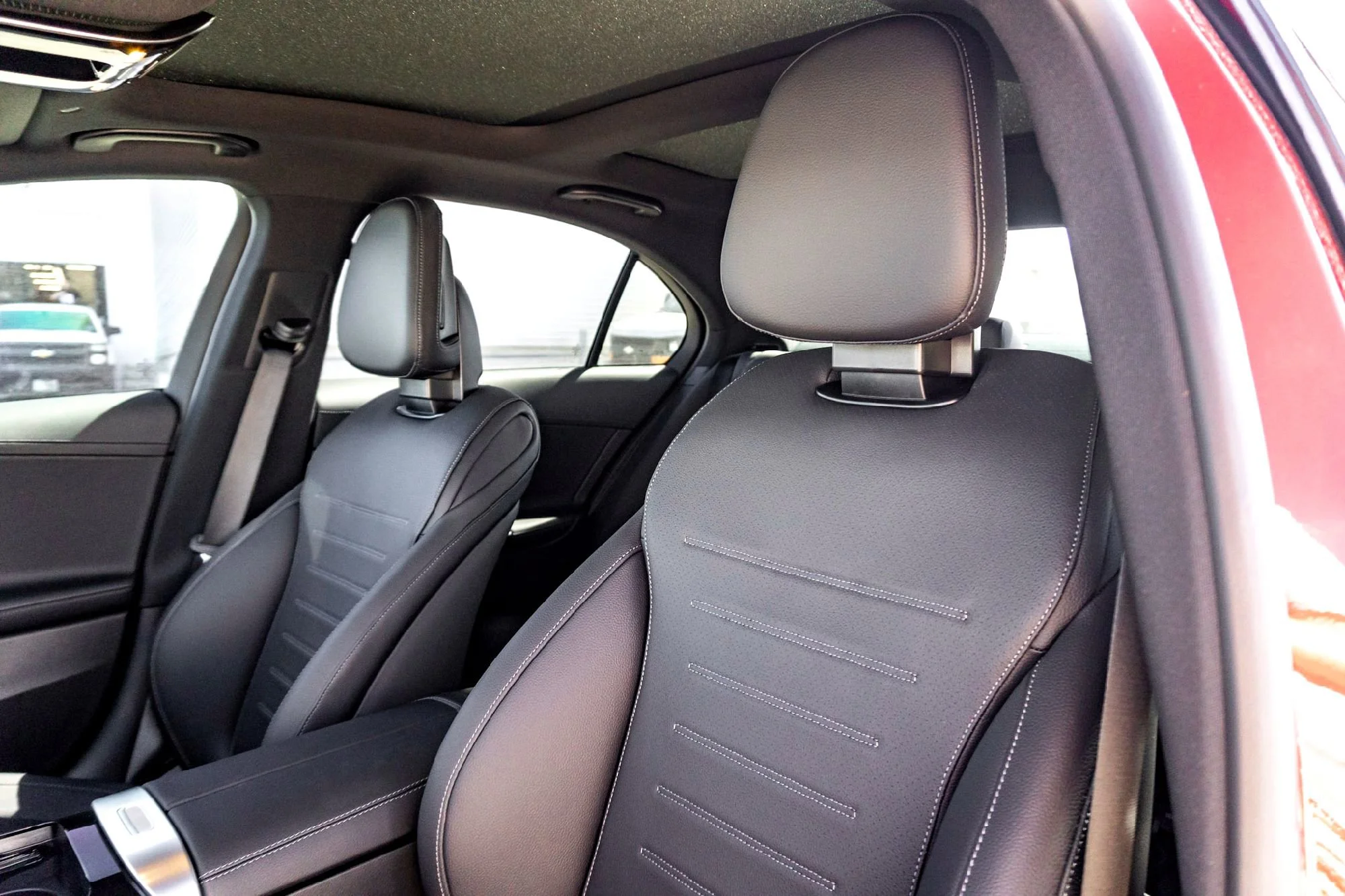 New 2025 Manufaktur Pata Mercedes-Benz C 300 image 9
