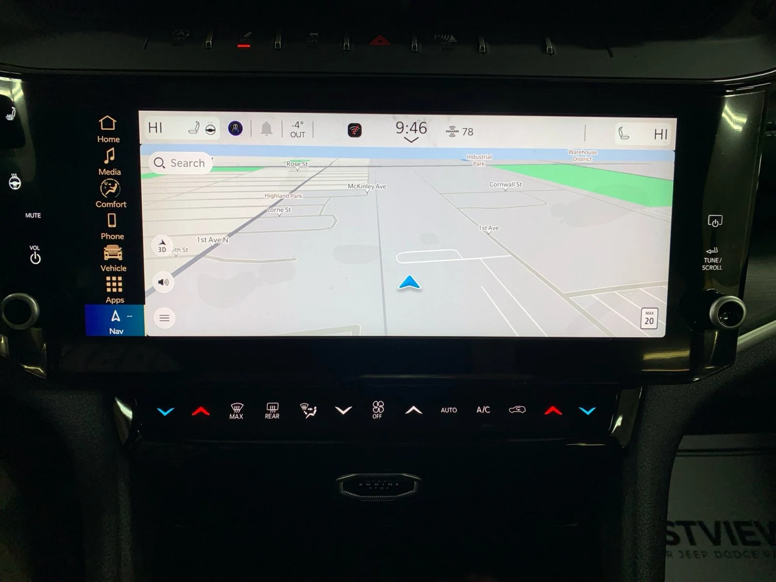 New 2026 Diamond Black Crystal Pearl Jeep Altitude image 21