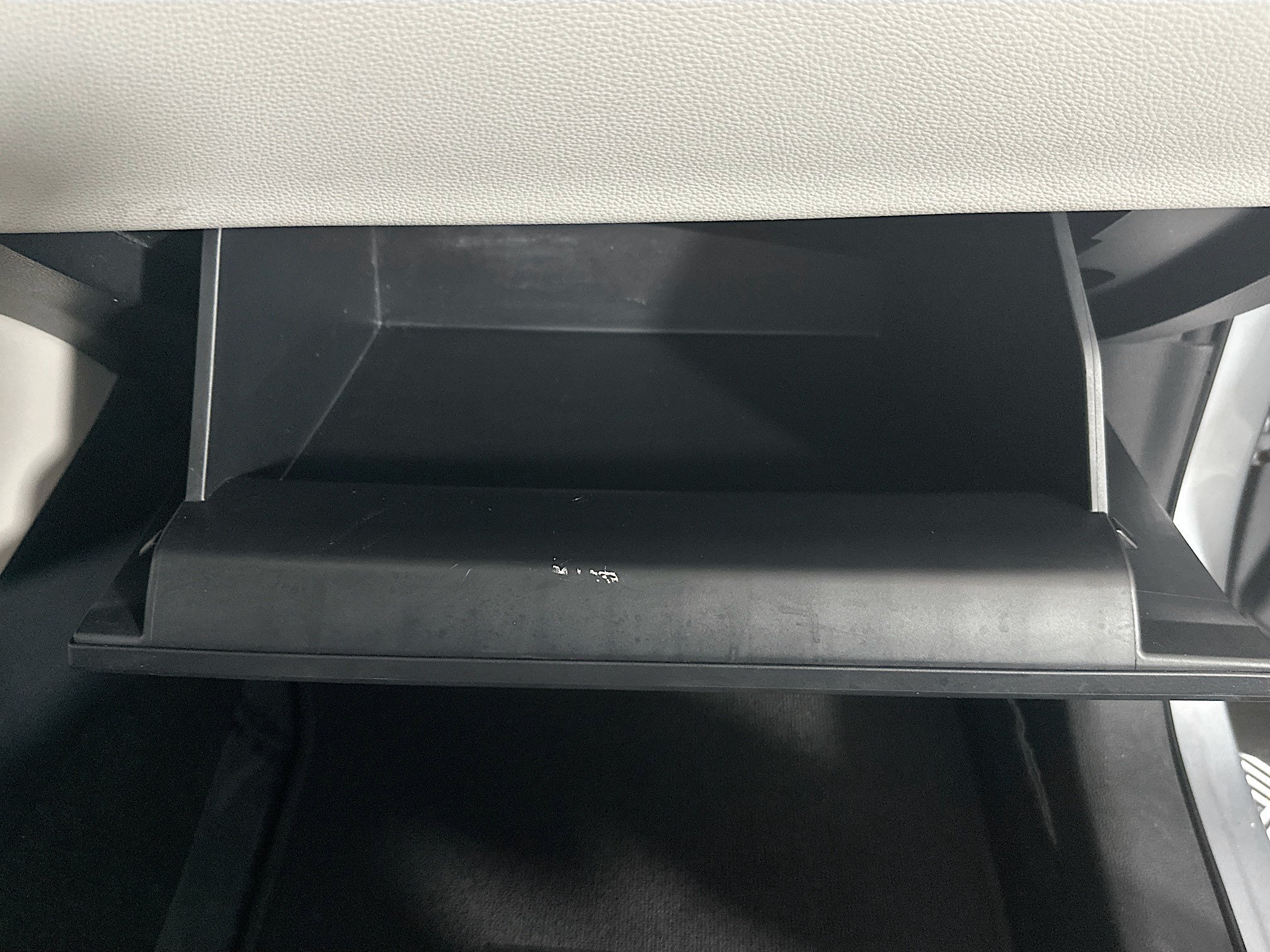 Used 2023 Silver Toyota L image 31