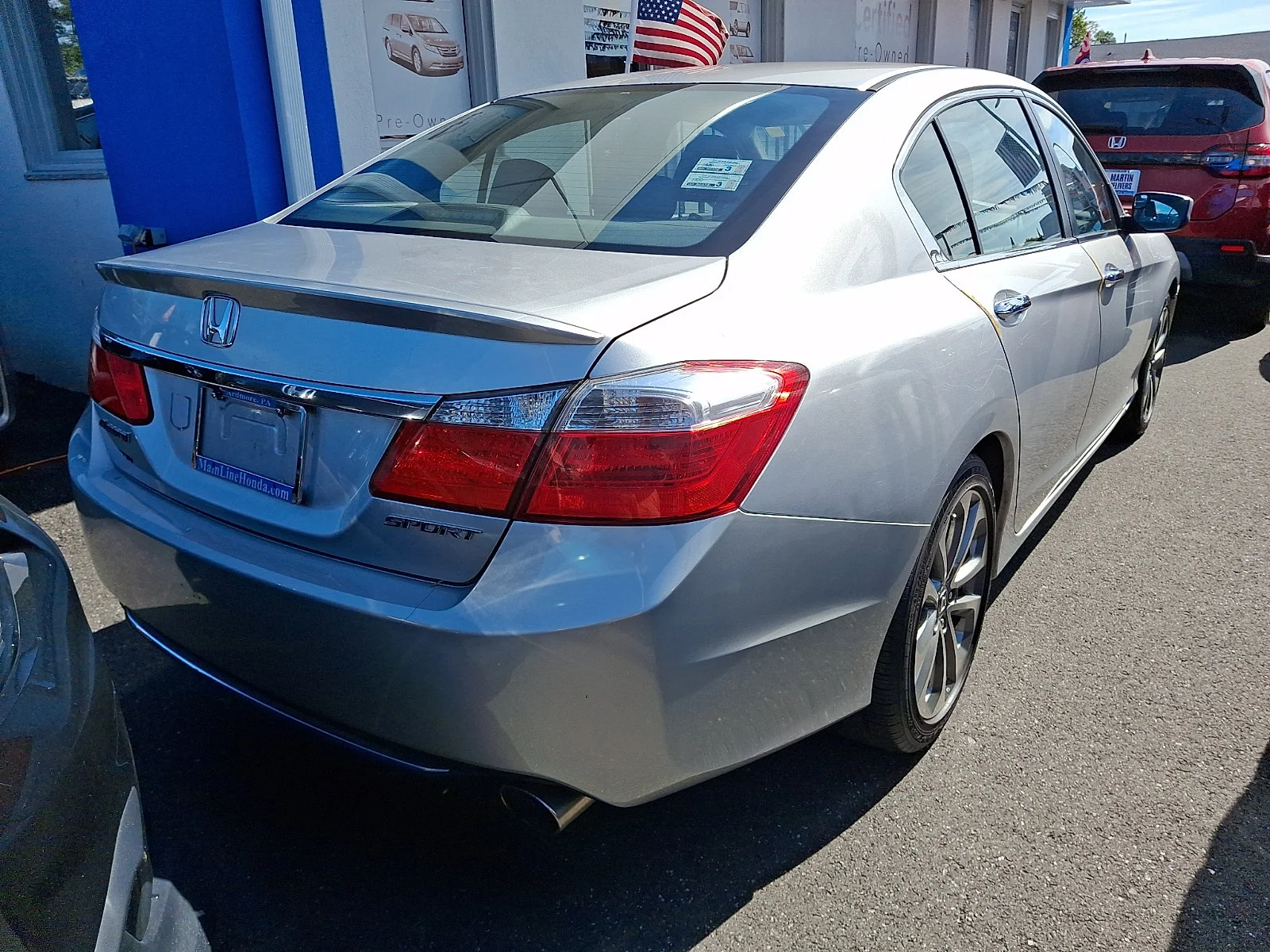 Used 2014 Alabaster Silver Metallic Honda Sport image 4