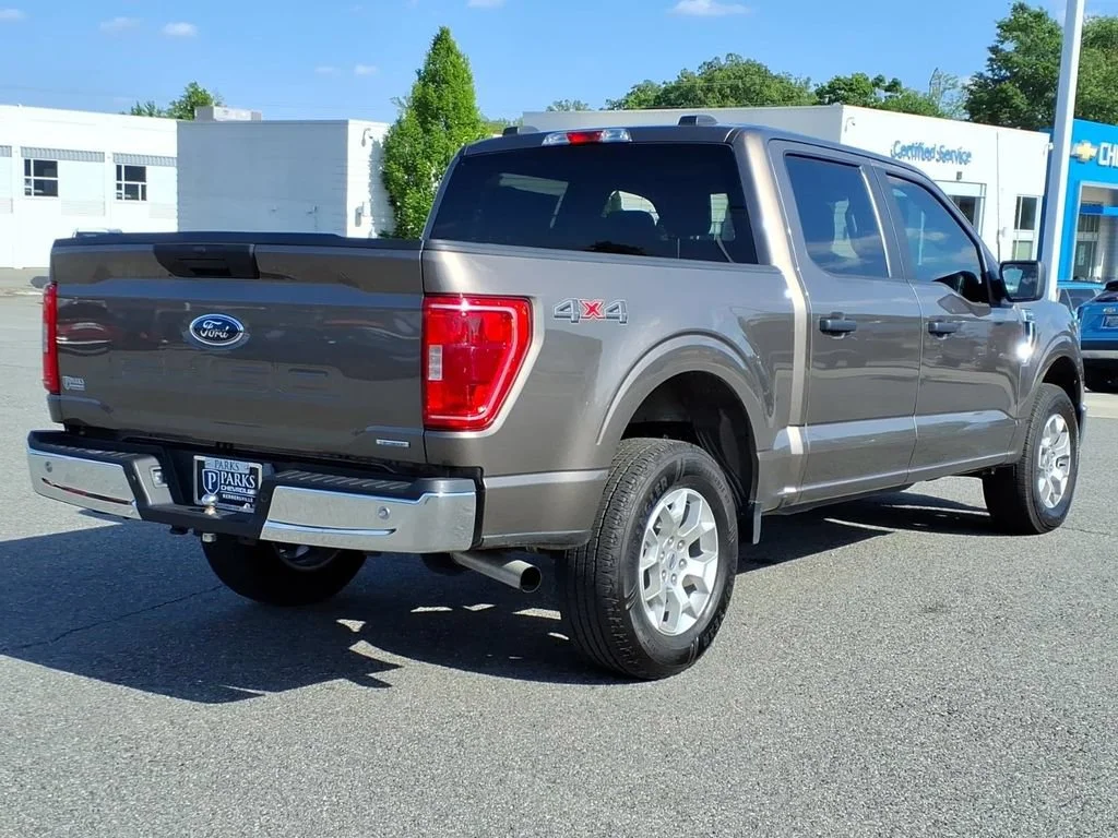 Used 2023 Gray Ford XLT image 29