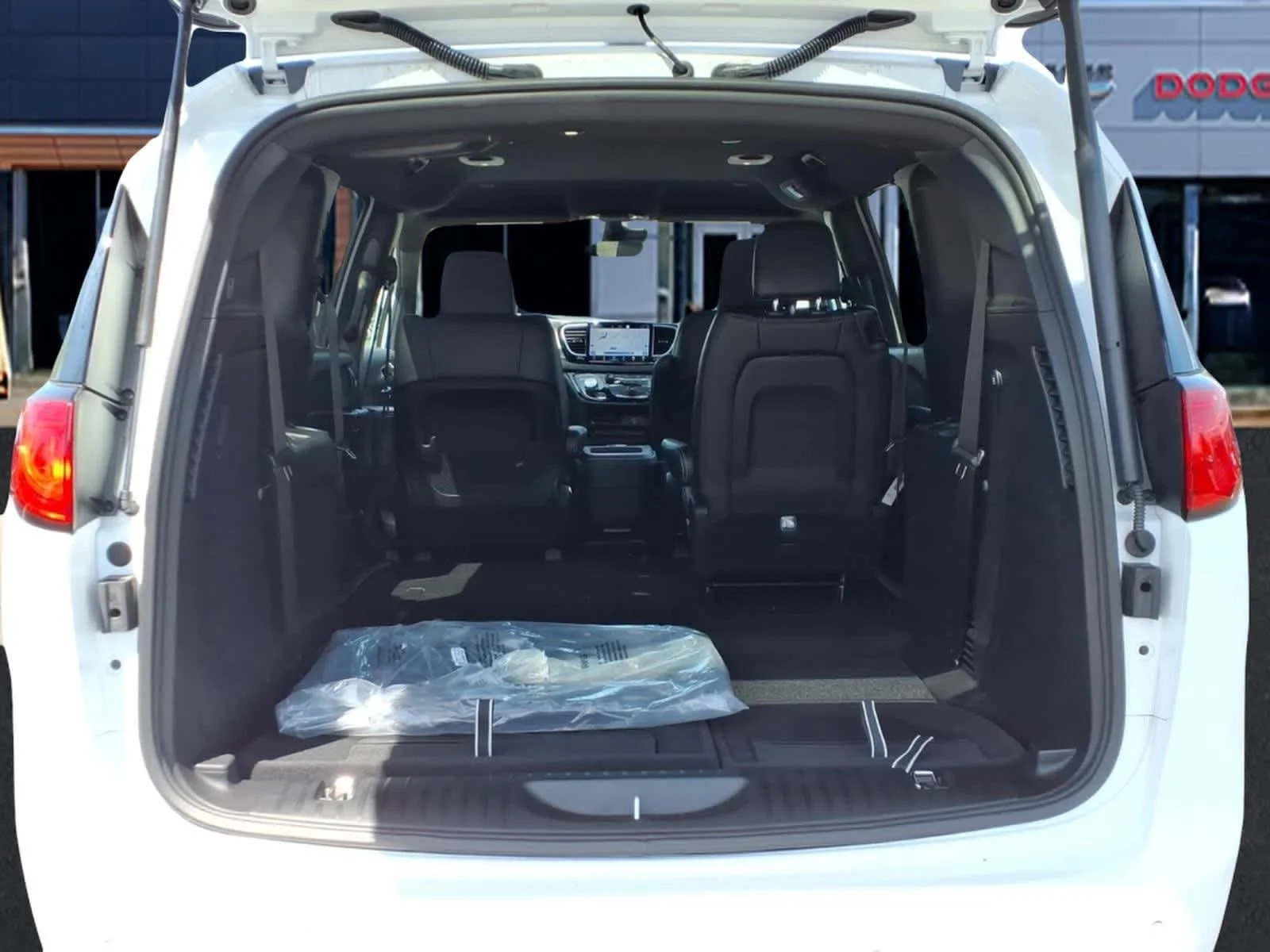 New 2026 Bright White Clearcoat Chrysler LX image 6