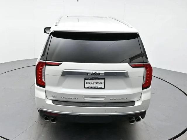 Used 2021 WHITE FROST TRICOAT GMC Denali image 39