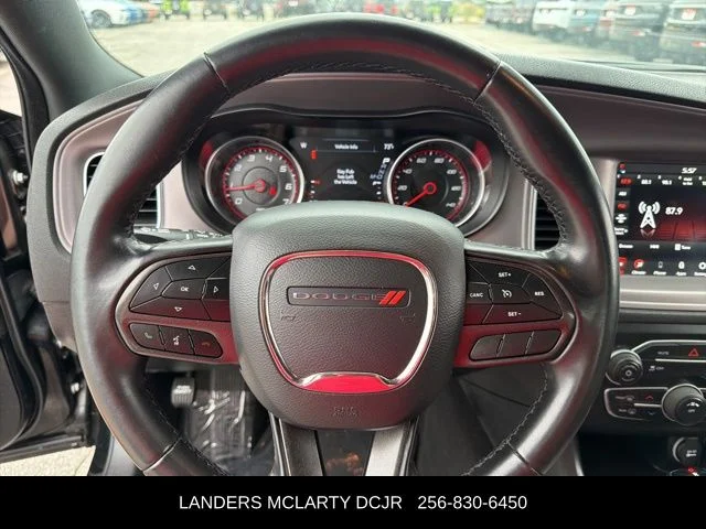 Used 2023 Black Dodge SXT image 19