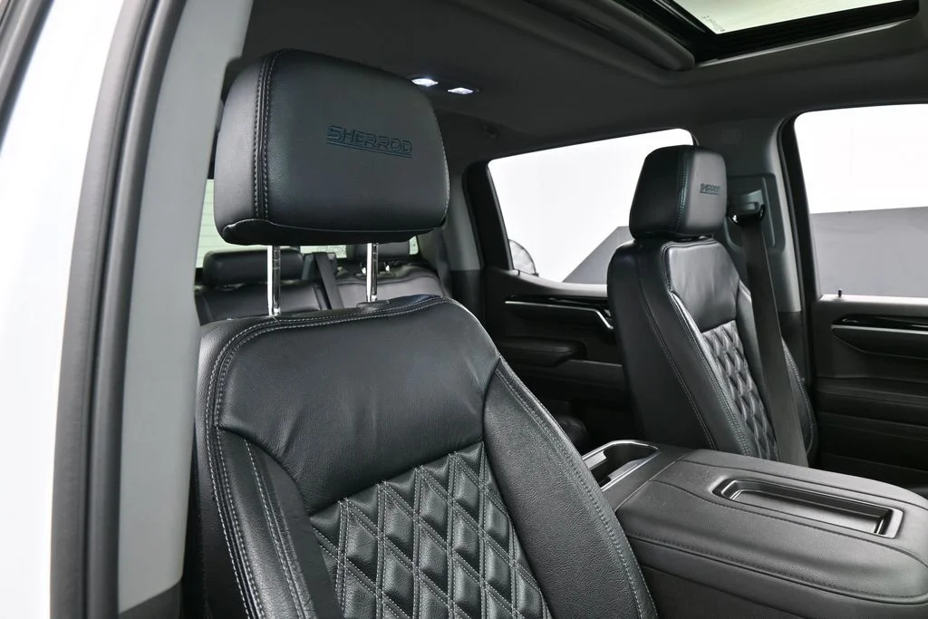 Used 2022 Summit White Chevrolet RST image 49