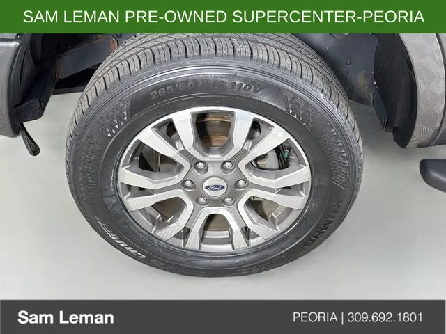 Used 2019 Gray Ford Lariat image 29