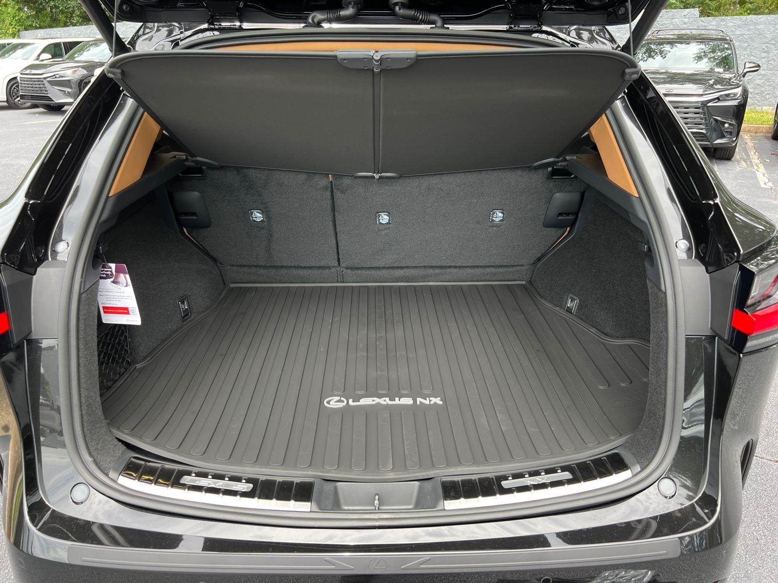 2026 Lexus NX 350 Luxury - Photo 12