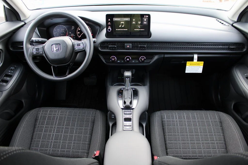 New 2026 Platinum White Pearl Honda LX image 14