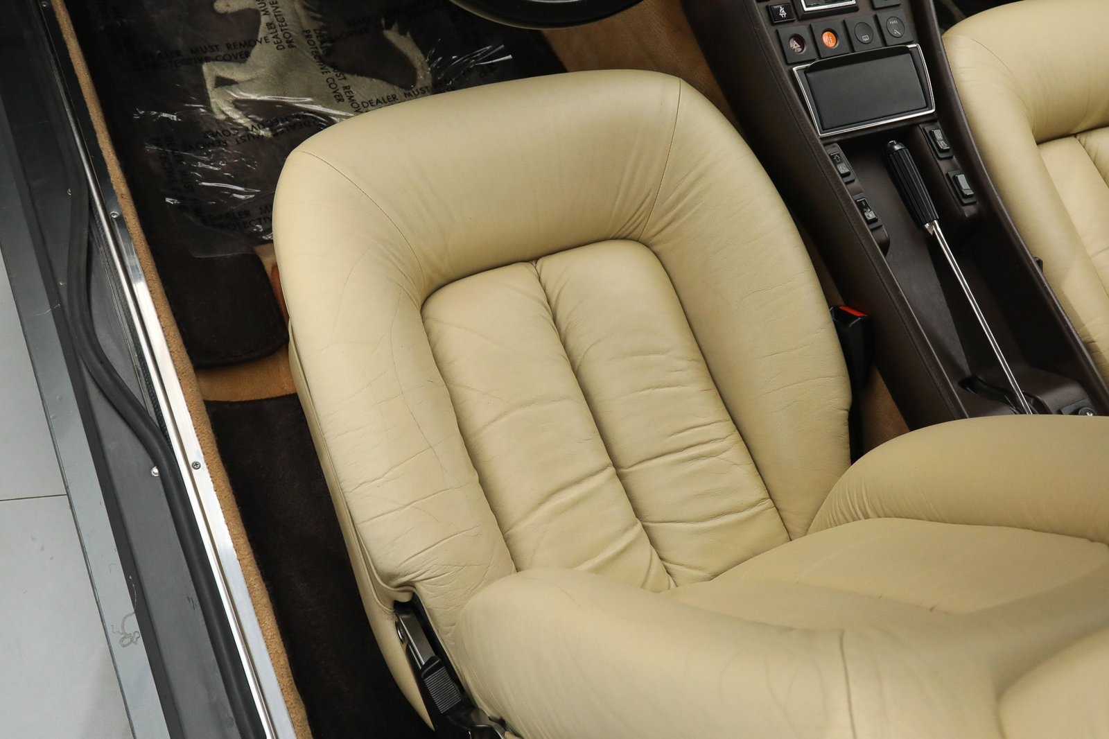 Used 1984 Silver Ferrari  image 25