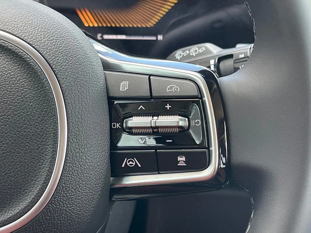 New 2026 Black Kia EX image 24