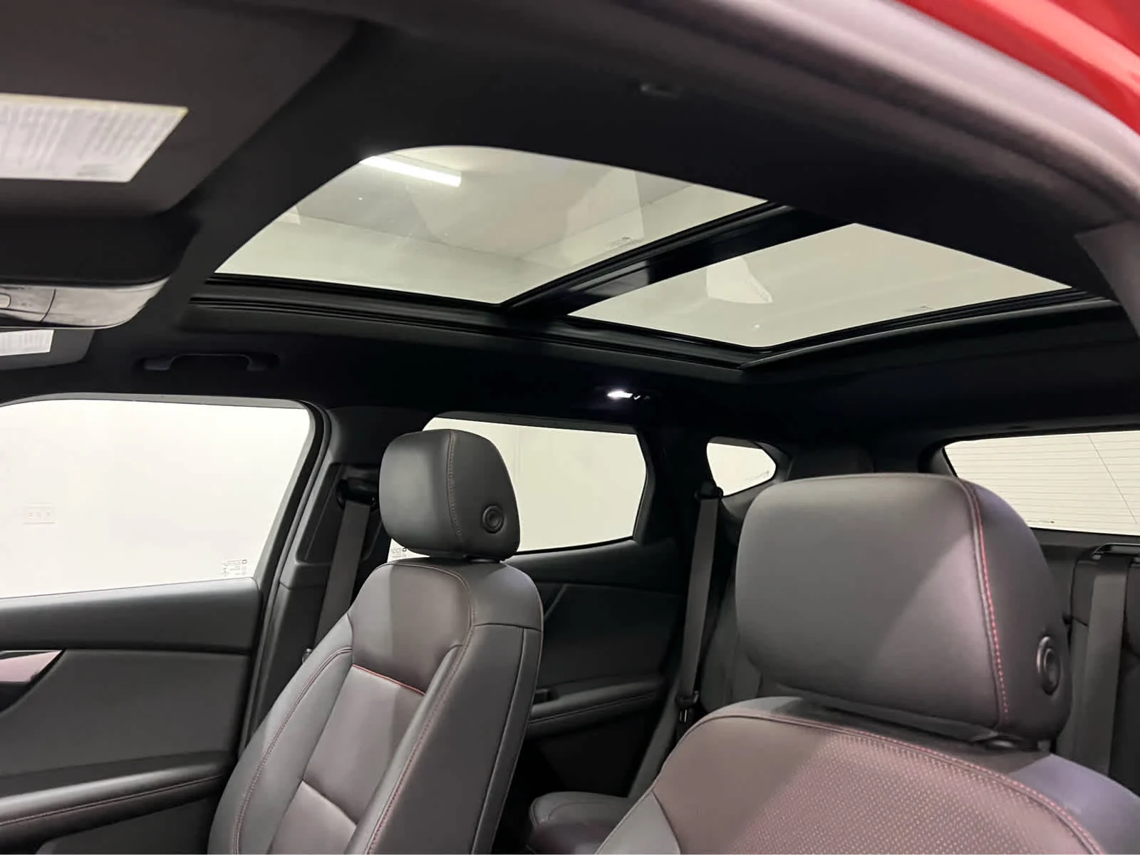 Used 2021 Cayenne Orange Metallic Chevrolet RS image 4