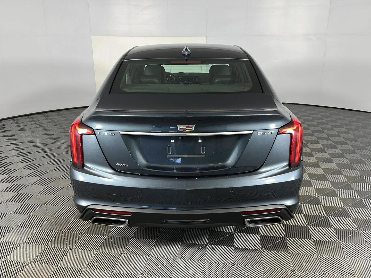 Used 2021 Shadow Metallic Cadillac Premium Luxury image 6