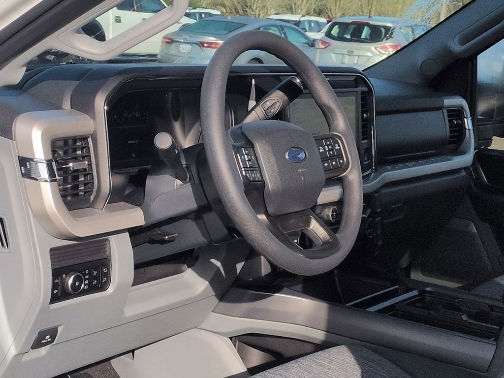 New 2026 Avalanche Ford F-250® XLT image 45