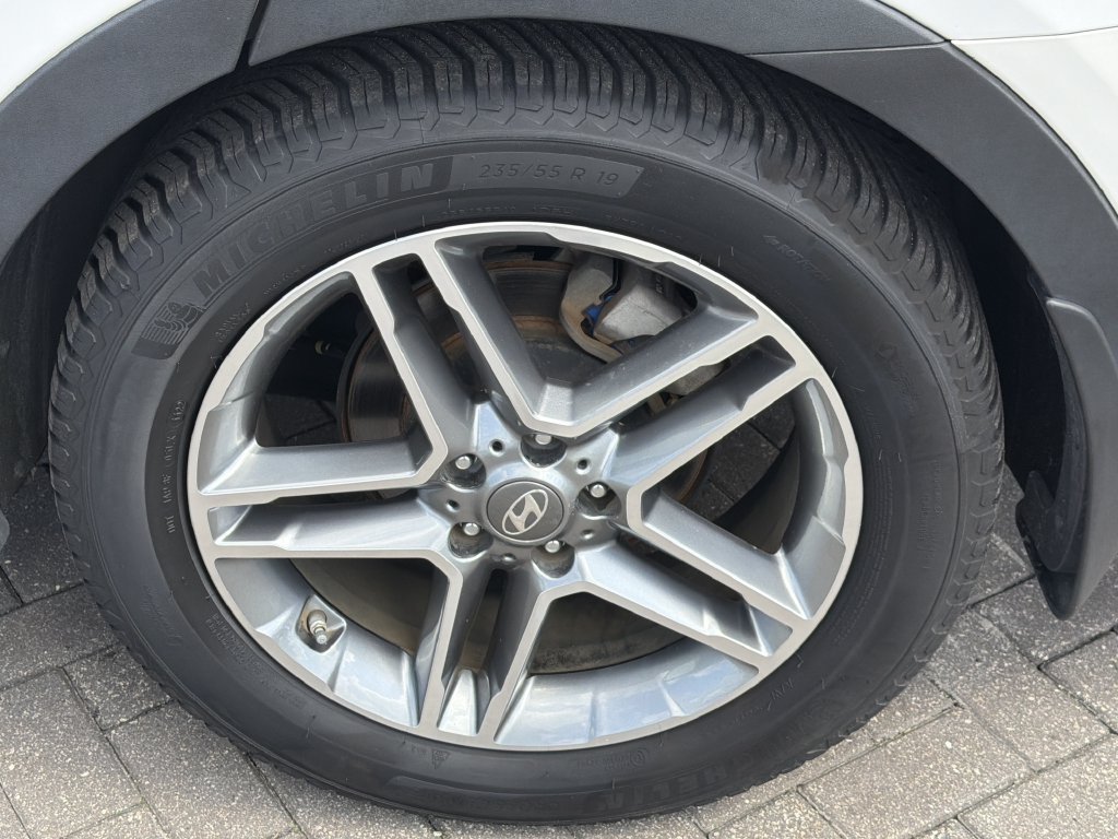 2017 Hyundai Santa Fe SE Ultimate - Photo 36