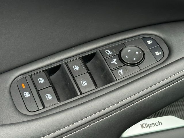 New 2027 MINERAL BLACK INFINITI Luxe FWD image 14