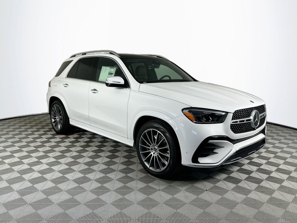 New 2026 MANUFAKTUR Moonlight White Metallic Mercedes-Benz GLE 450 image 35