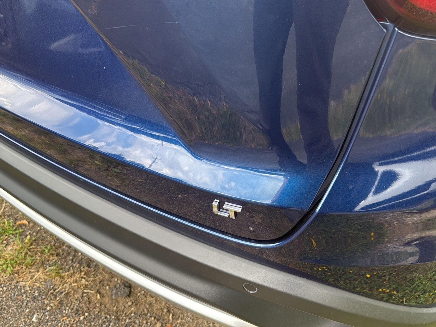 Used 2024 Blue Glow Metallic Chevrolet LT image 11