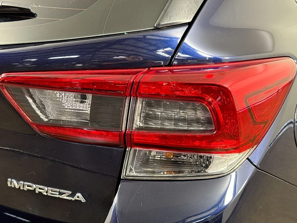 Used 2021 Blue Subaru Base image 30
