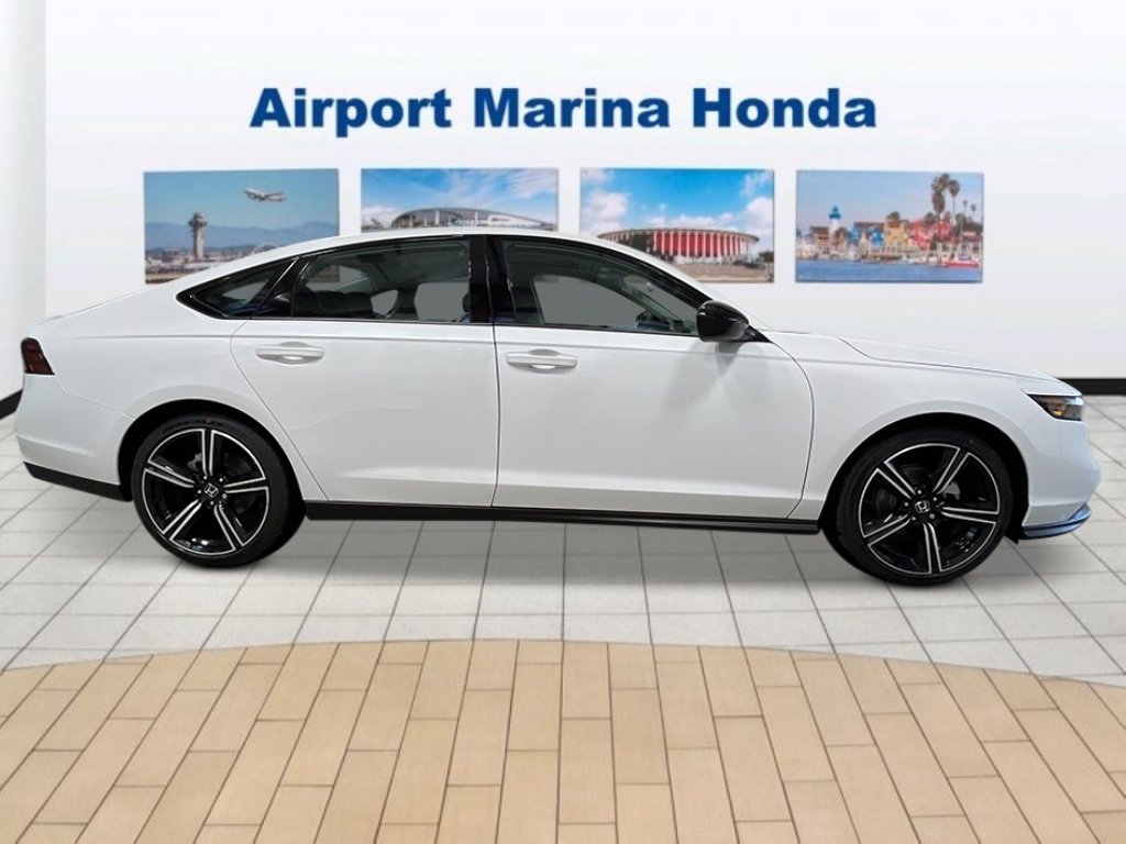 New 2026 Platinum White Pearl Honda SE image 7