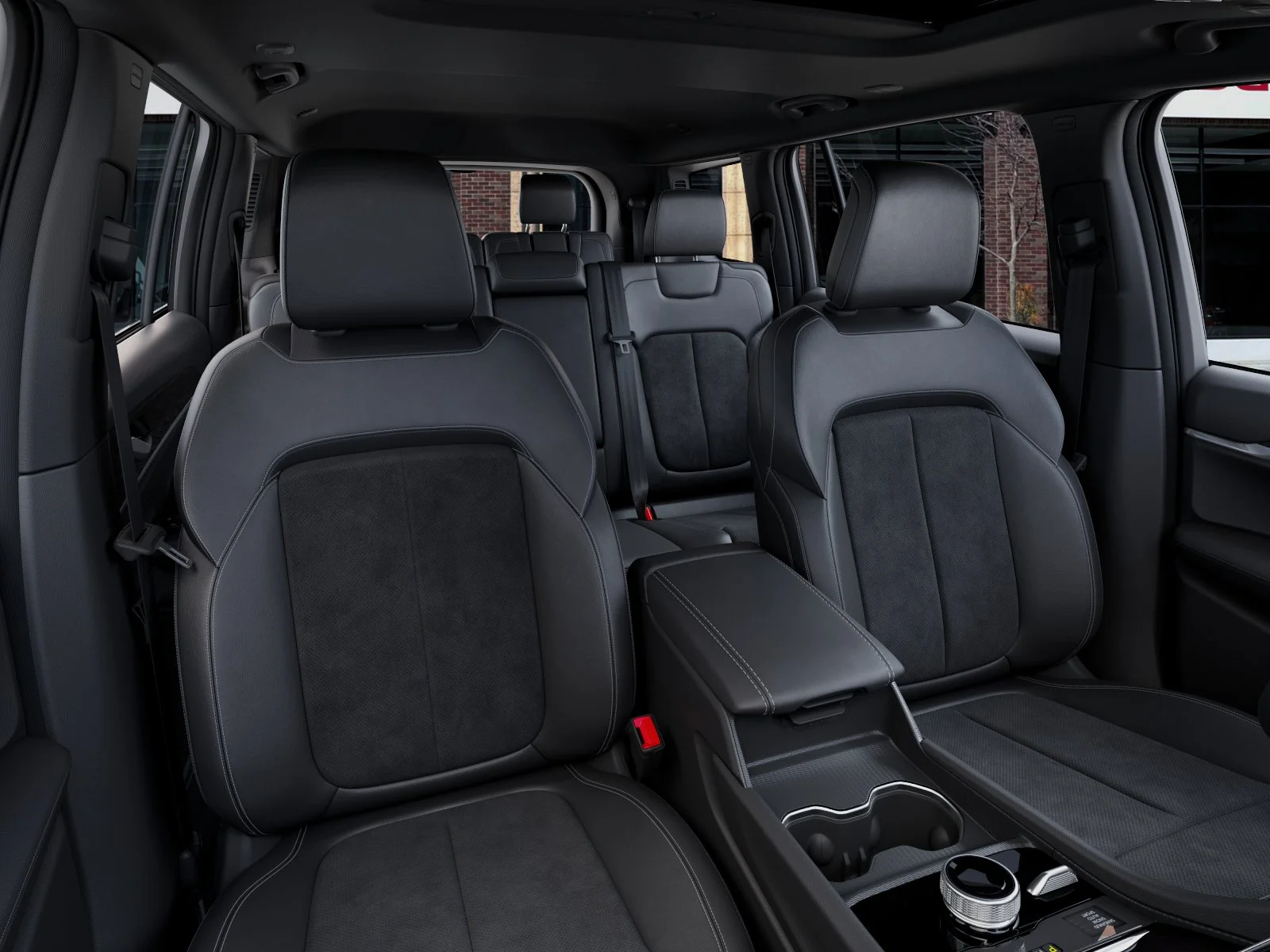 New 2026 Diamond Black Crystal Pearl-Coat Exterior Paint Jeep Laredo image 42