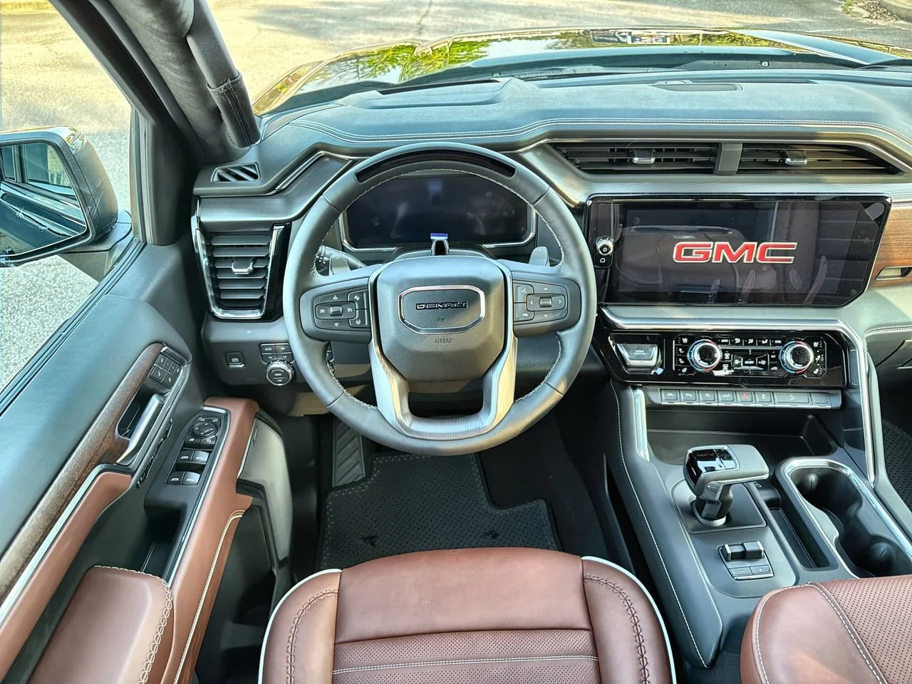 New 2026 Onyx Black GMC Denali Ultimate image 10
