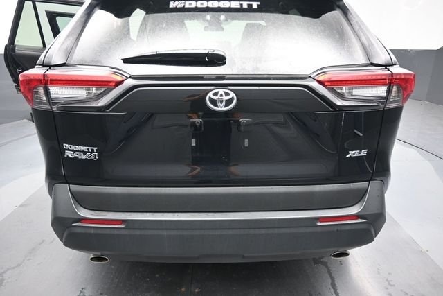 Used 2025 Black Toyota XLE image 23