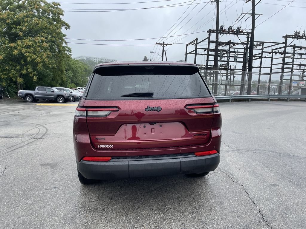 Used 2024 Red Jeep Limited image 4