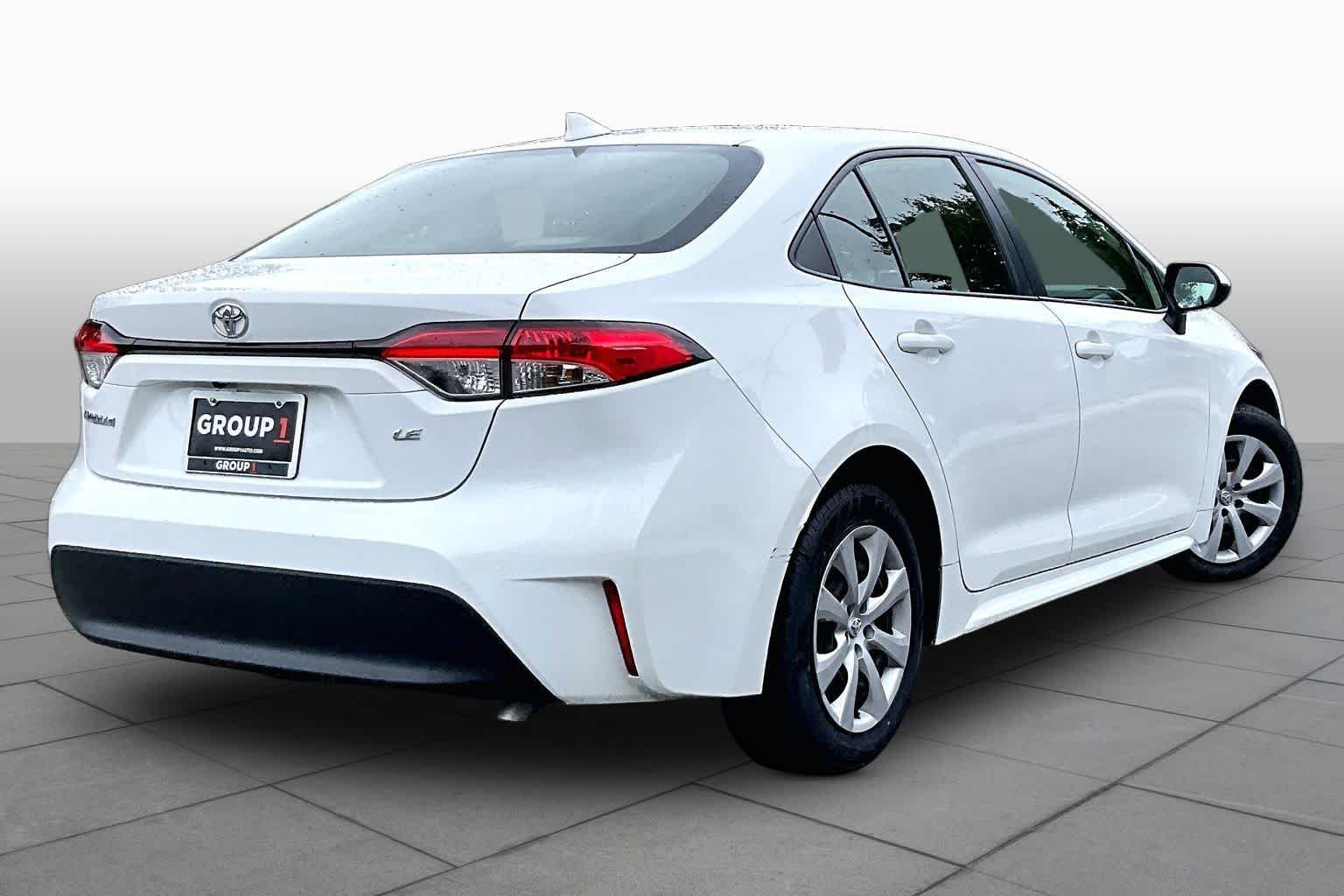 Used 2024 Ice Cap Toyota LE image 13