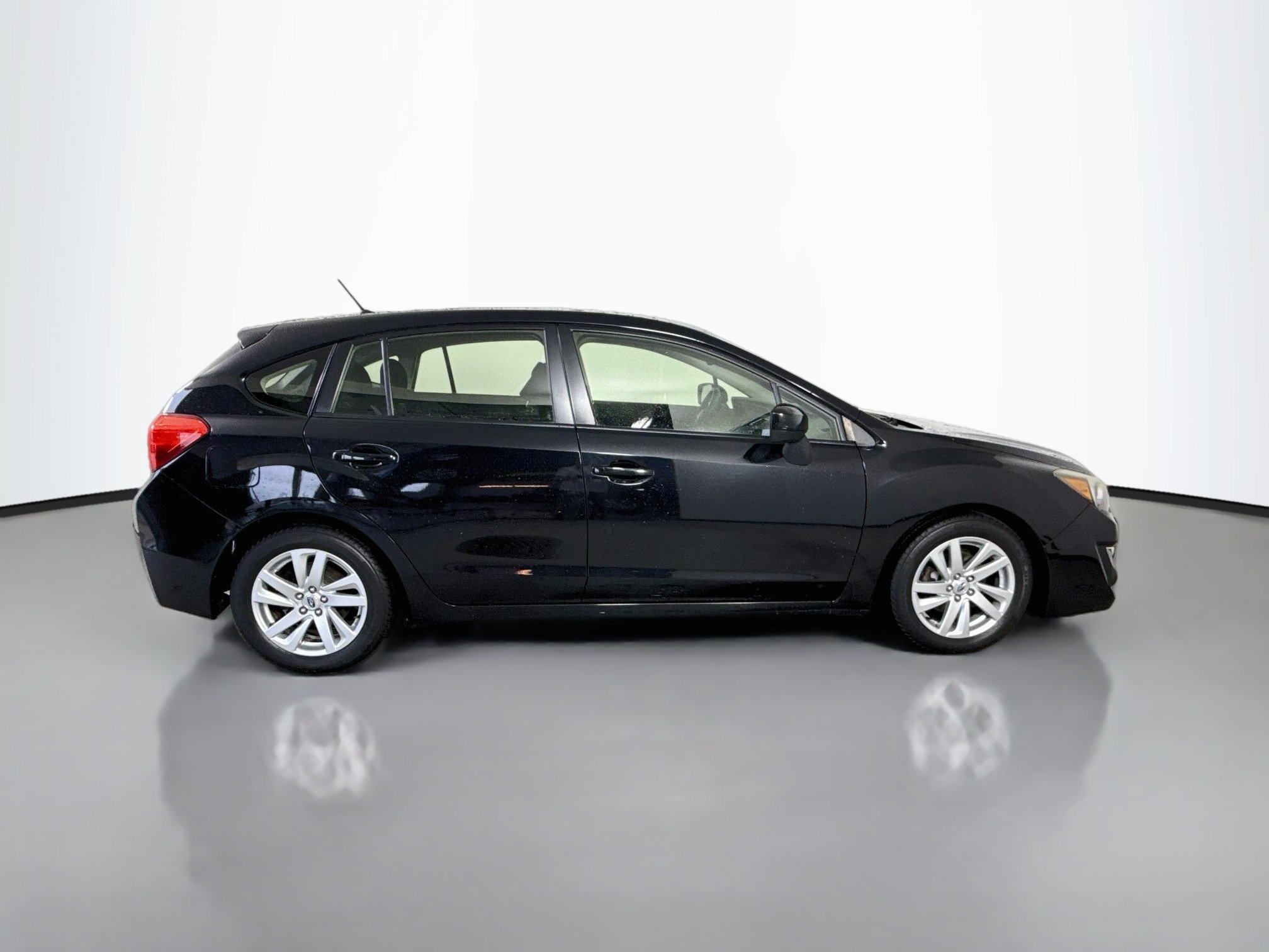 Used 2016 Crystal Black Silica Subaru 2.0i Premium image 8