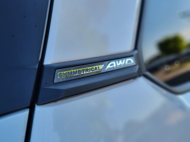 Used 2025 Crystal White Pearl Subaru Touring image 44