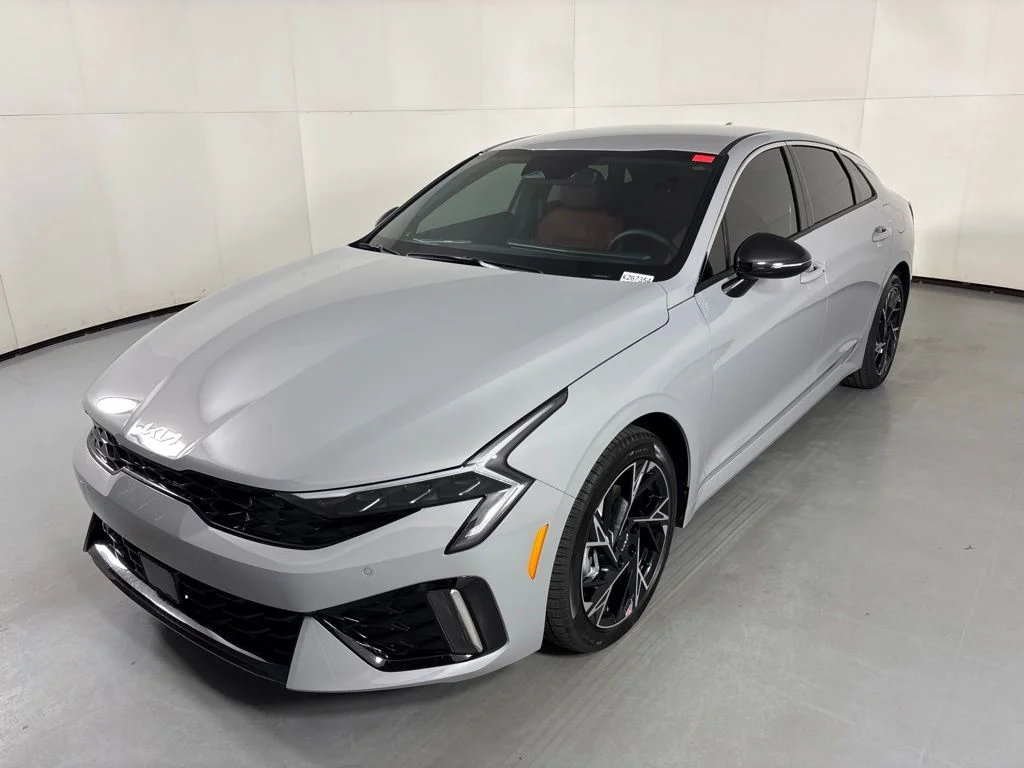 New 2026 Wolf Gray Kia GT-Line FWD image 4