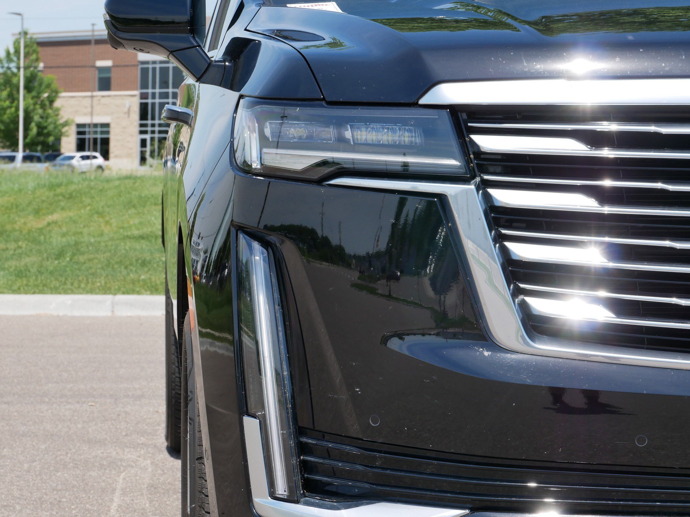 Certified Used 2024 Black Raven Cadillac Premium Luxury Platinum image 17
