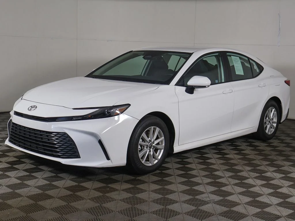 Used 2025 White Toyota LE image 6
