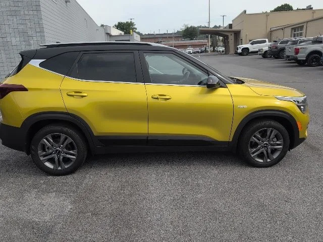 Used 2023 Yellow Kia S image 9