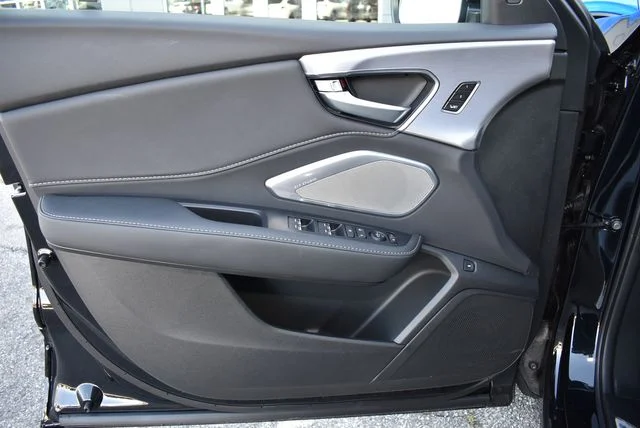 New 2026 Majestic Black Pearl Acura Technology Package image 10