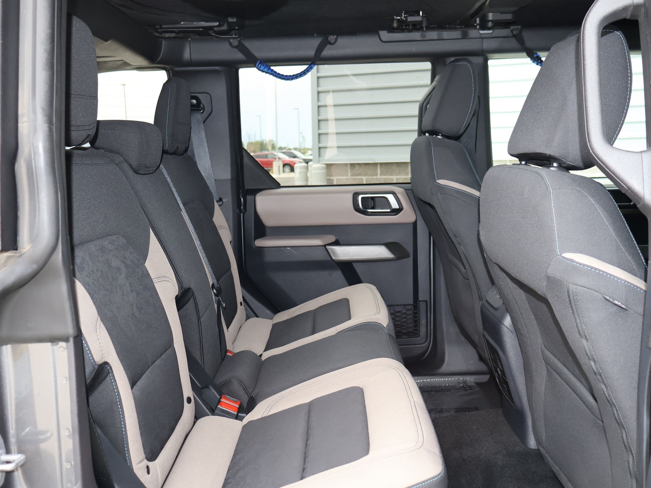 Used 2022 Gray Metallic Ford Base 4 Door Advanced 4x4 image 27