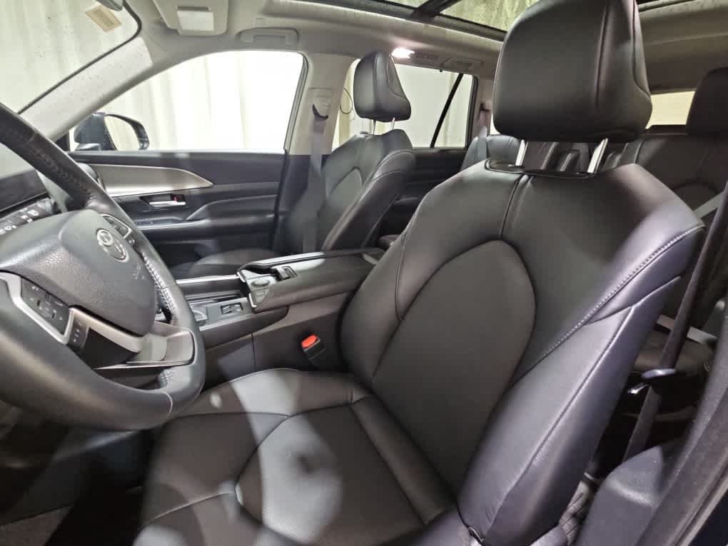 Used 2024 Blueprint Toyota XLE image 8