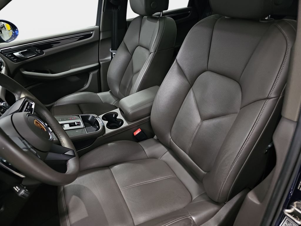 Used 2023 Blue Porsche T image 17