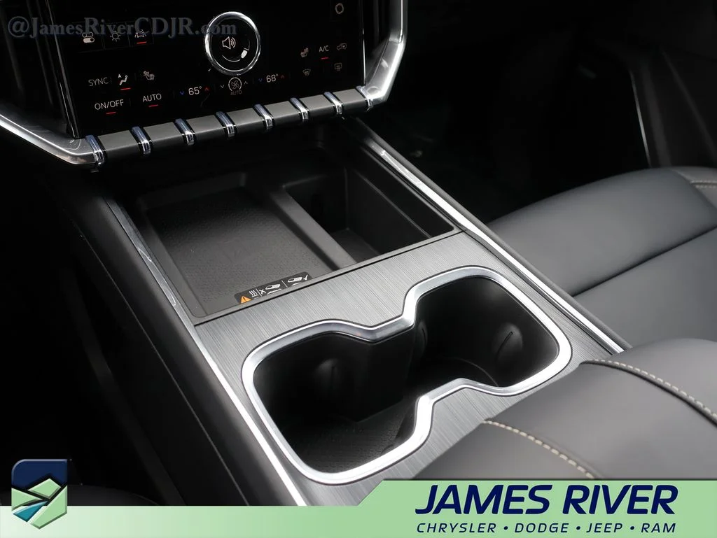 Used 2026 White GMC Elevation image 37