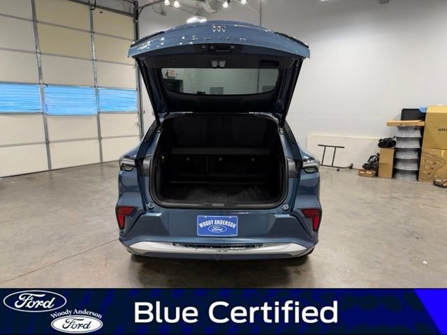 Certified Used 2025 Ocean Blue Metallic Buick Avenir image 7