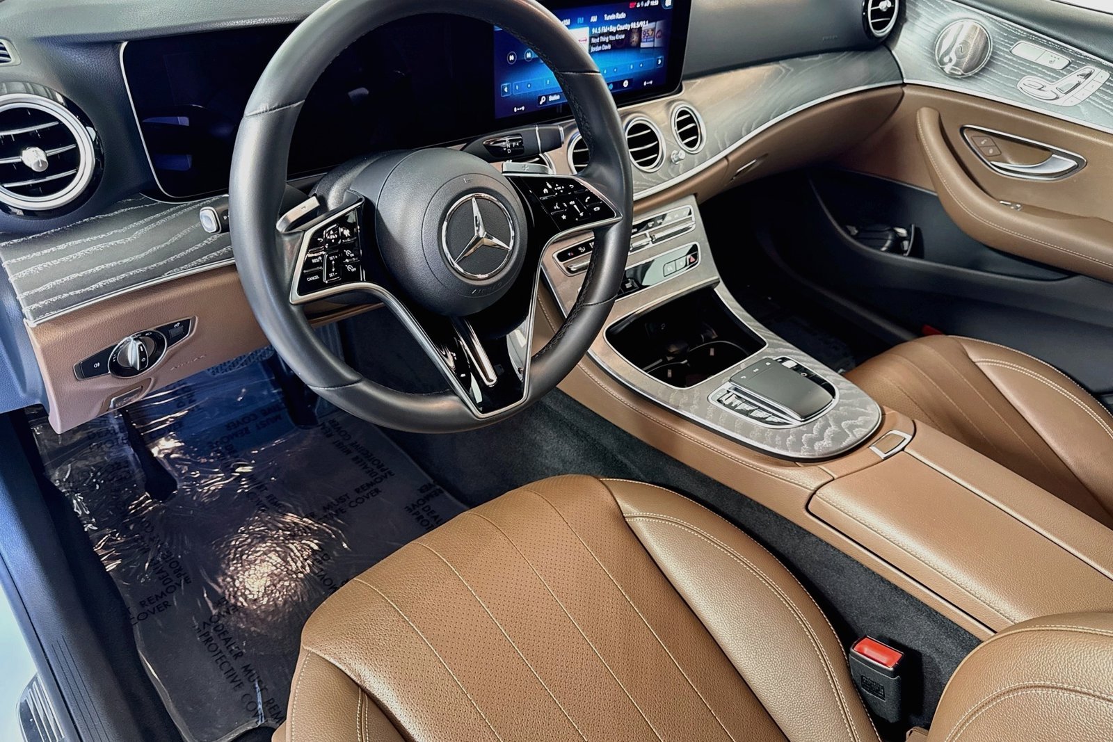 Certified Used 2023 Manufaktur Diamond White Mercedes-Benz E 350 image 9